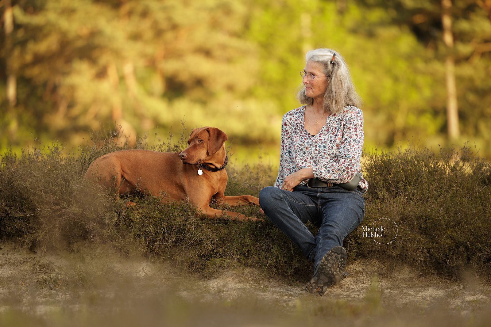 Hester en Pippa samen op de heide